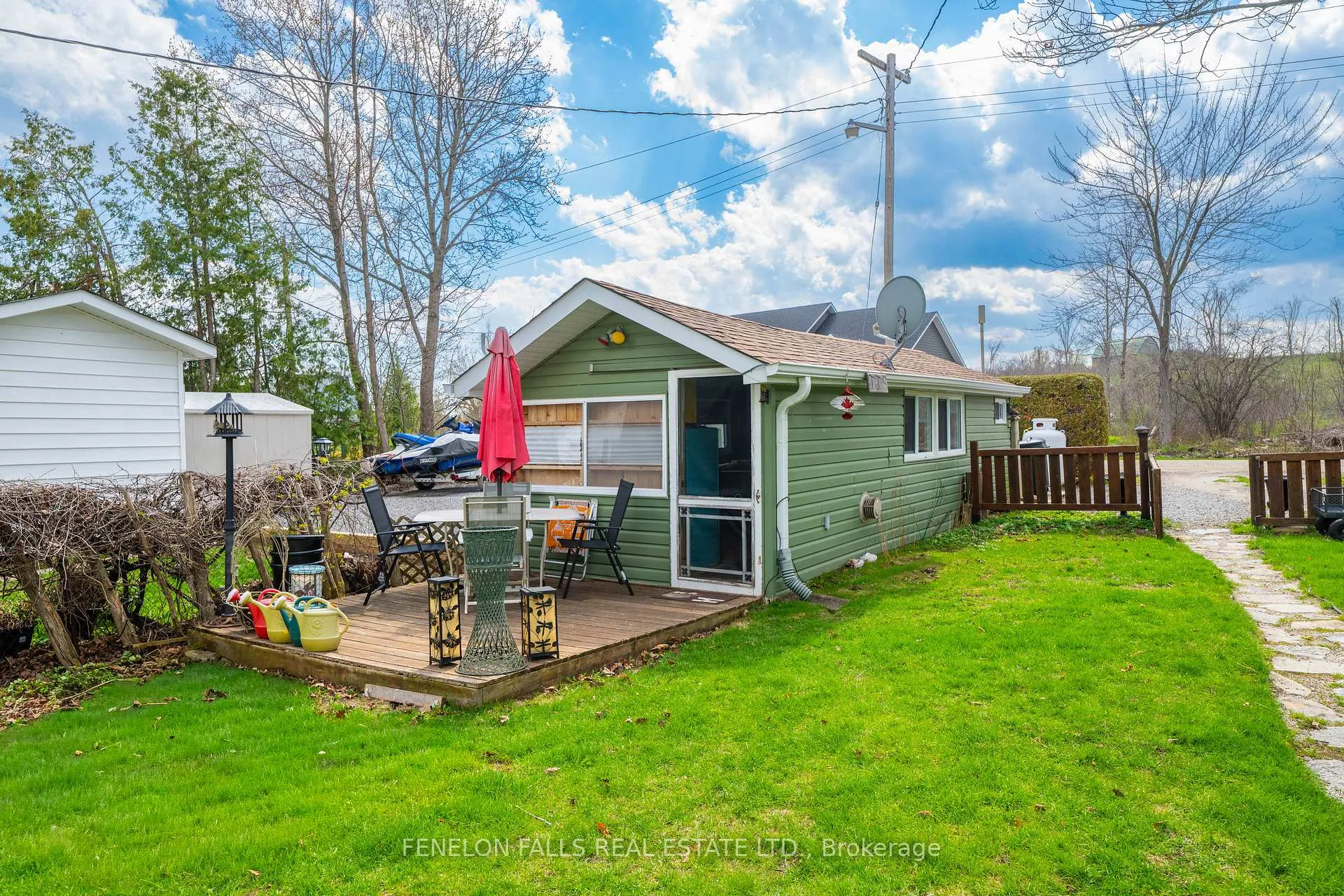 Photo 27 of 39 Bayview Road, Kawartha Lakes, Fenelon Falls — HOMEH