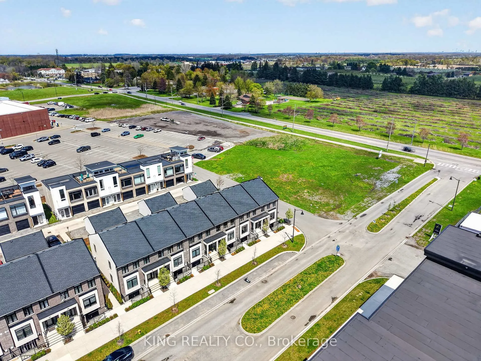 Photo 43 of Unit 5, 153 Summersides Boulevard, Pelham, Fonthill — HOMEH
