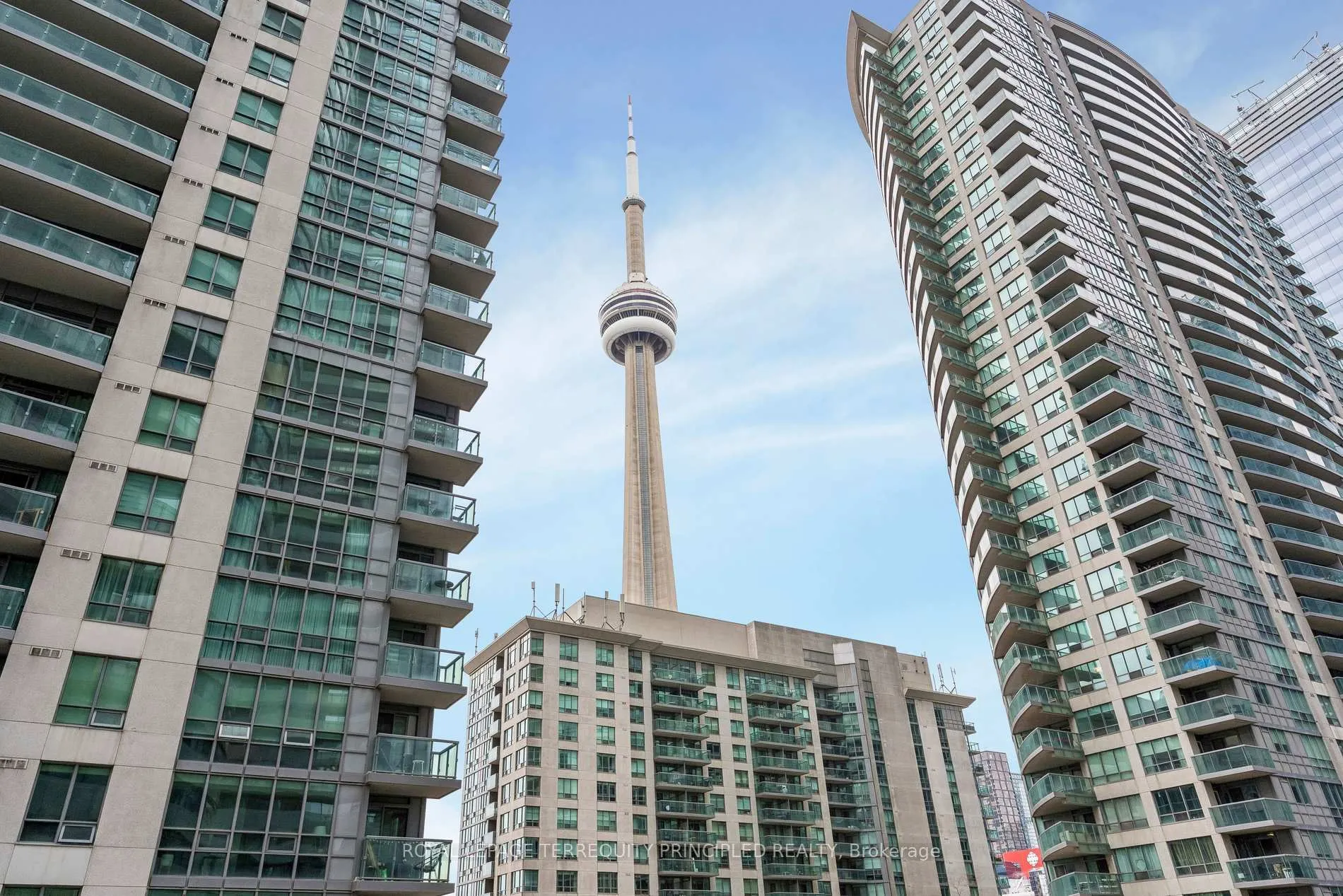 Photo 25 of Unit 307, 12 York Street, Toronto, Waterfront Communities — HOMEH