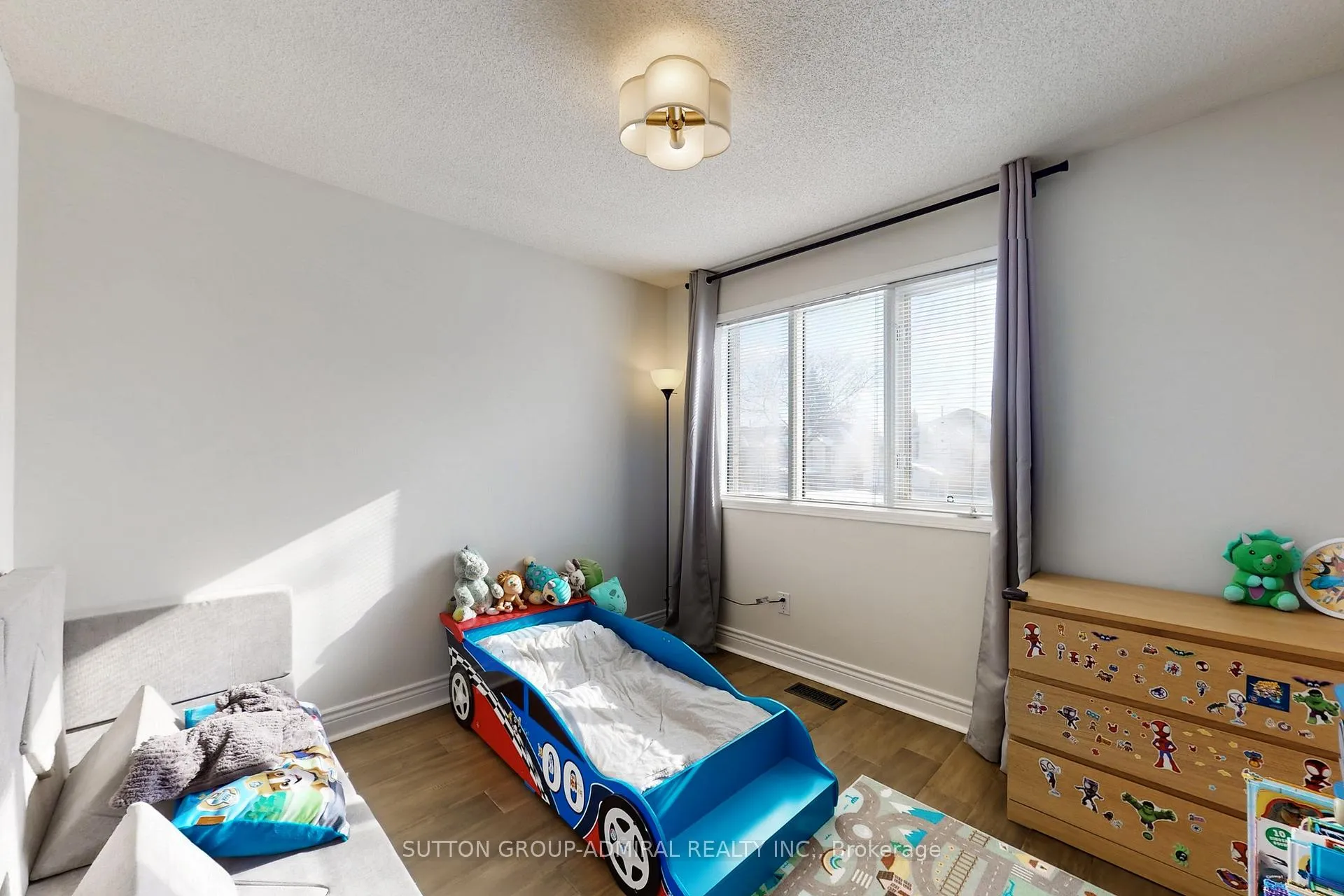 Photo 38 of 284 Lancrest Street, Pickering, Highbush — HOMEH