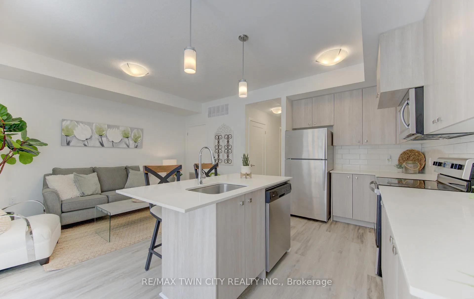 Photo 1 of Unit G16, 20 Palace Street, Kitchener — HOMEH