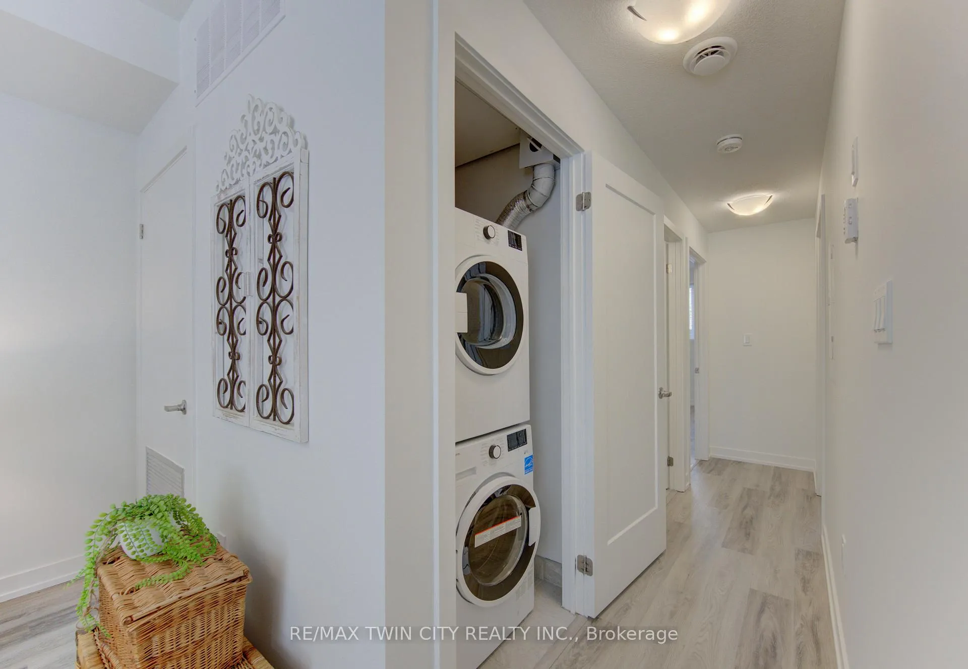 Photo 14 of Unit G16, 20 Palace Street, Kitchener — HOMEH