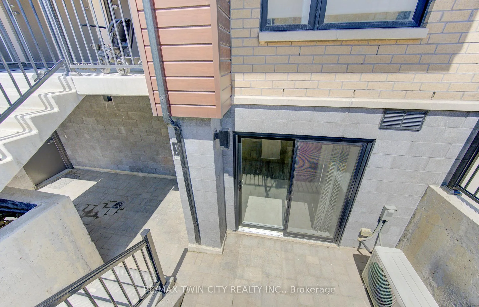 Photo 23 of Unit G16, 20 Palace Street, Kitchener — HOMEH