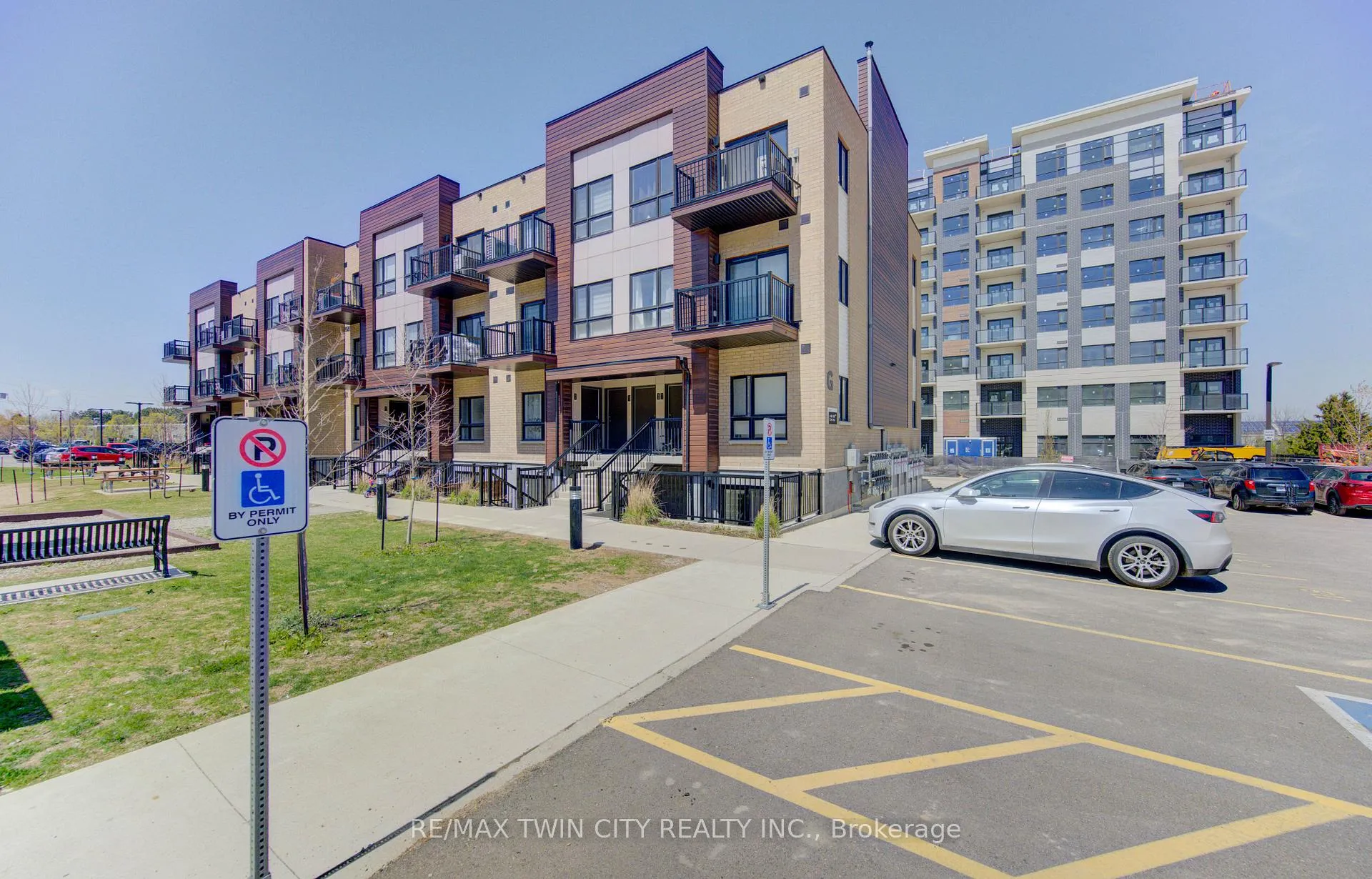 Photo 26 of Unit G16, 20 Palace Street, Kitchener — HOMEH