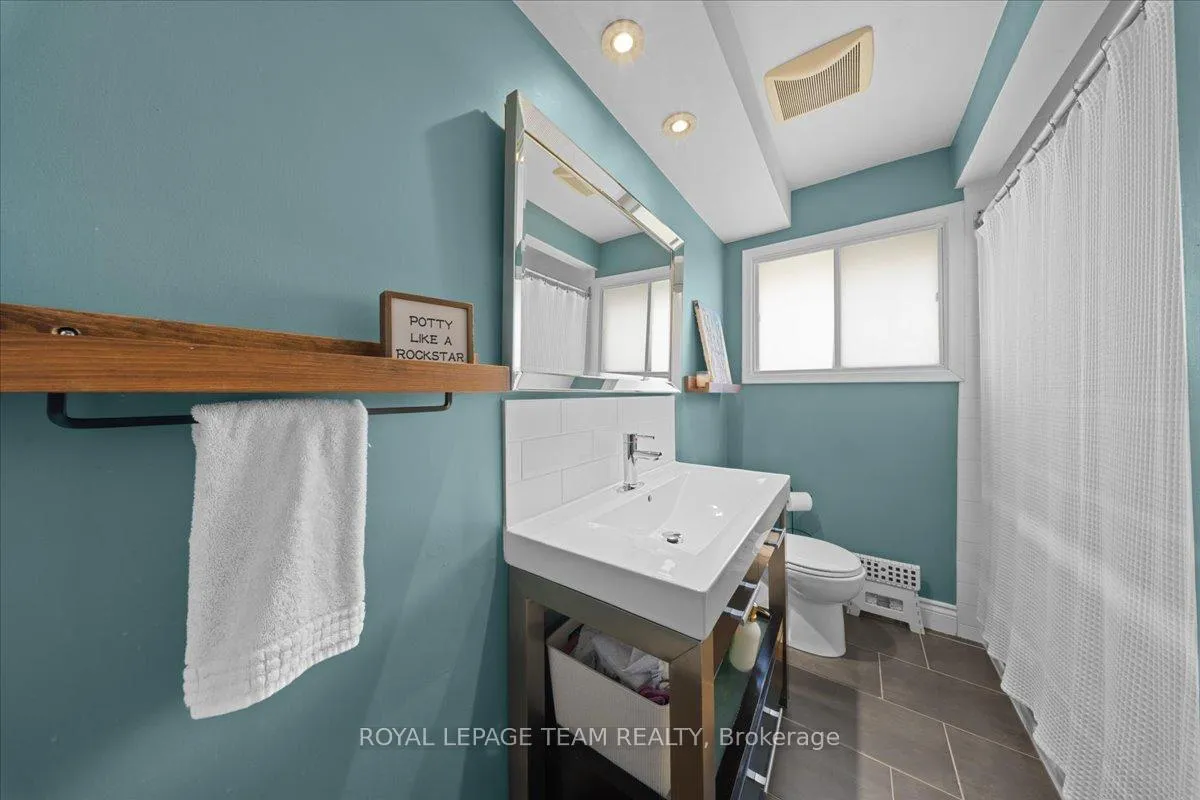 Photo 16 of 753 Dickens Avenue, Ottawa, Elmvale Acres — HOMEH