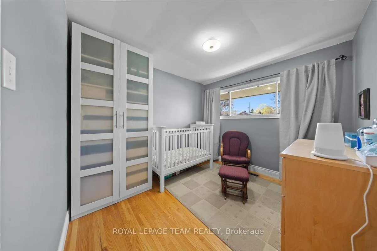 Photo 17 of 753 Dickens Avenue, Ottawa, Elmvale Acres — HOMEH