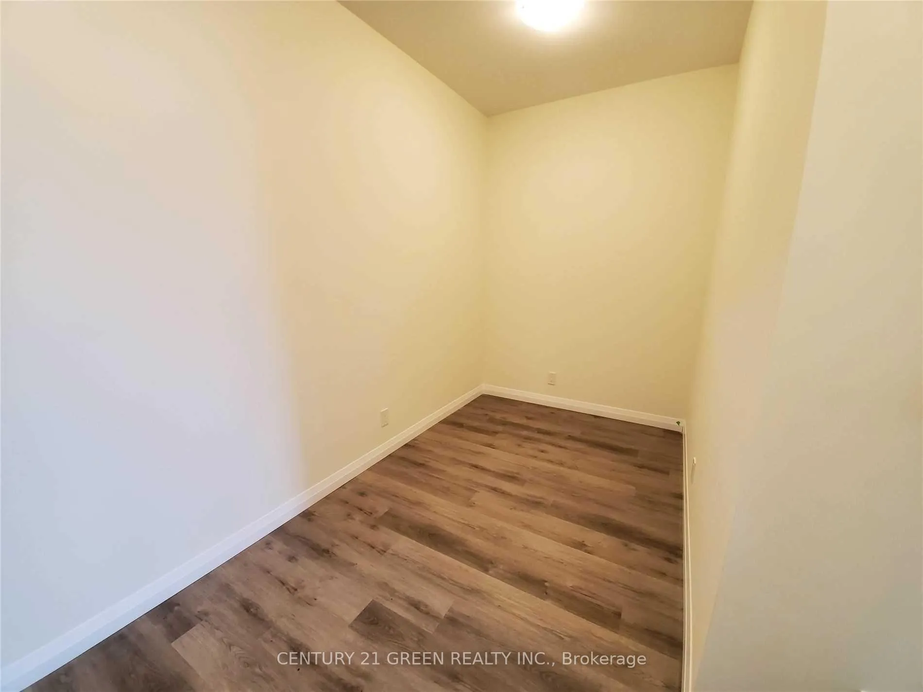 Photo 17 of Unit 1501, 104 Garment Street, Kitchener, City Commercial Core — HOMEH