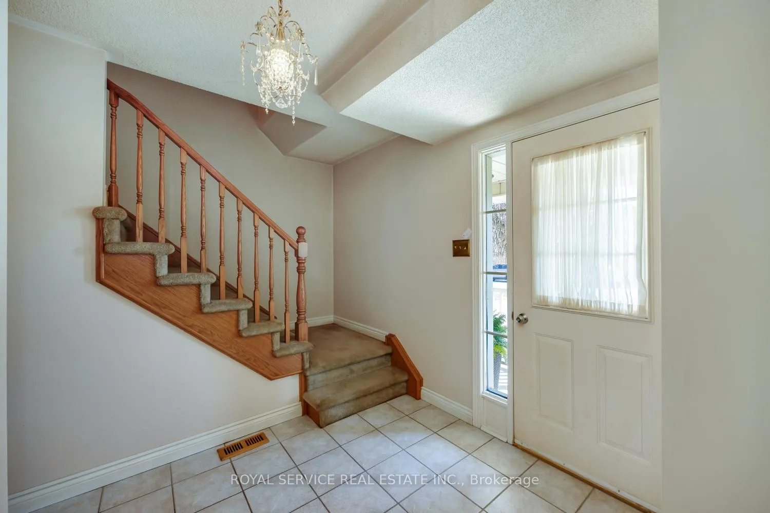 Photo 4 of 3080 Frances Stewart Road, Peterborough, Ashburnham Ward 4 — HOMEH