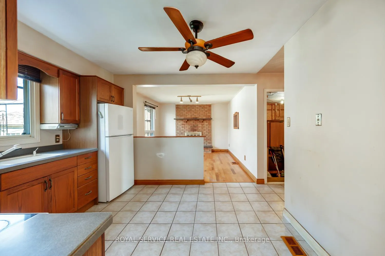 Photo 15 of 3080 Frances Stewart Road, Peterborough, Ashburnham Ward 4 — HOMEH