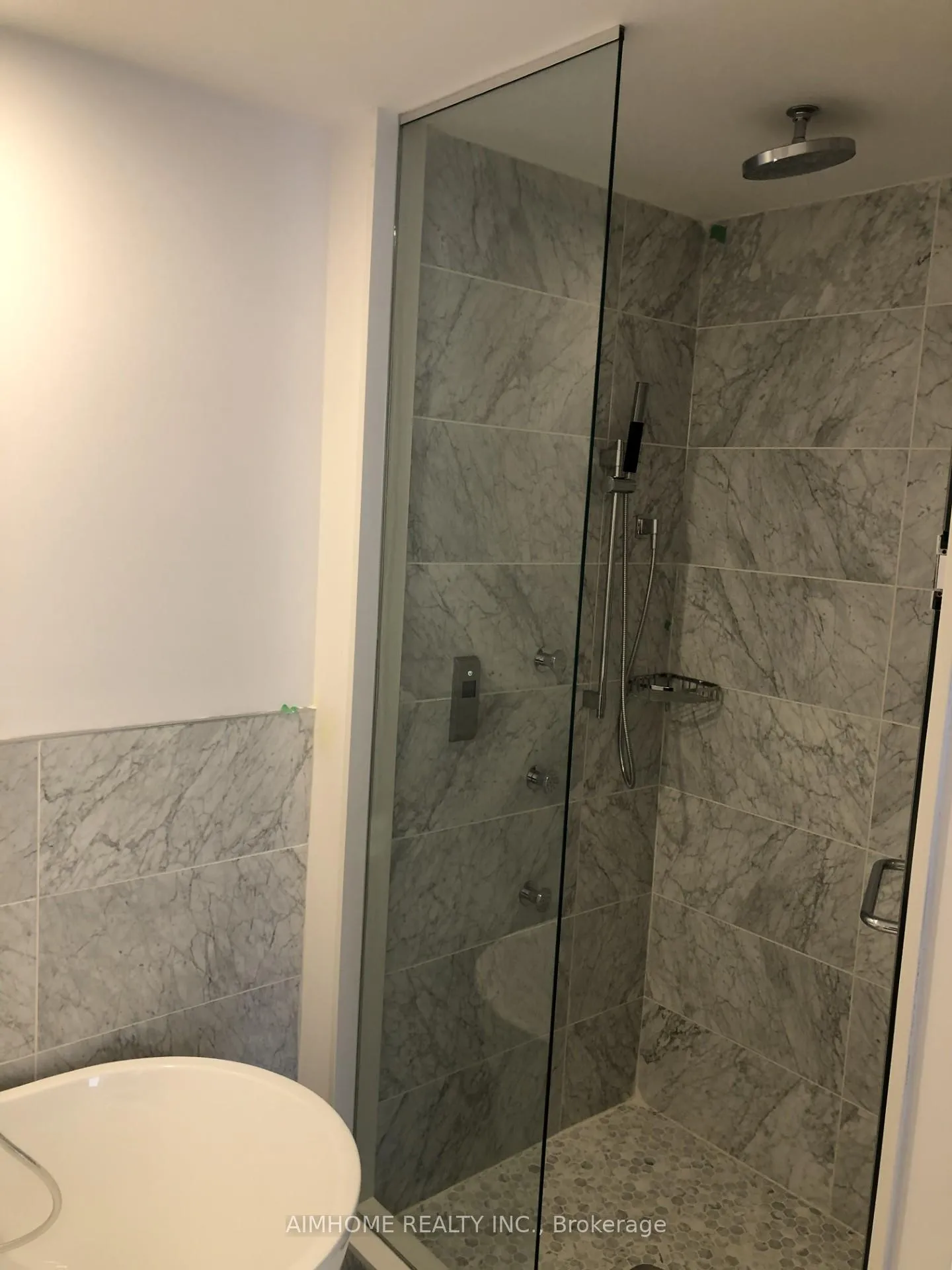 Photo 9 of Unit 2715, 488 University Avenue, Toronto, University — HOMEH