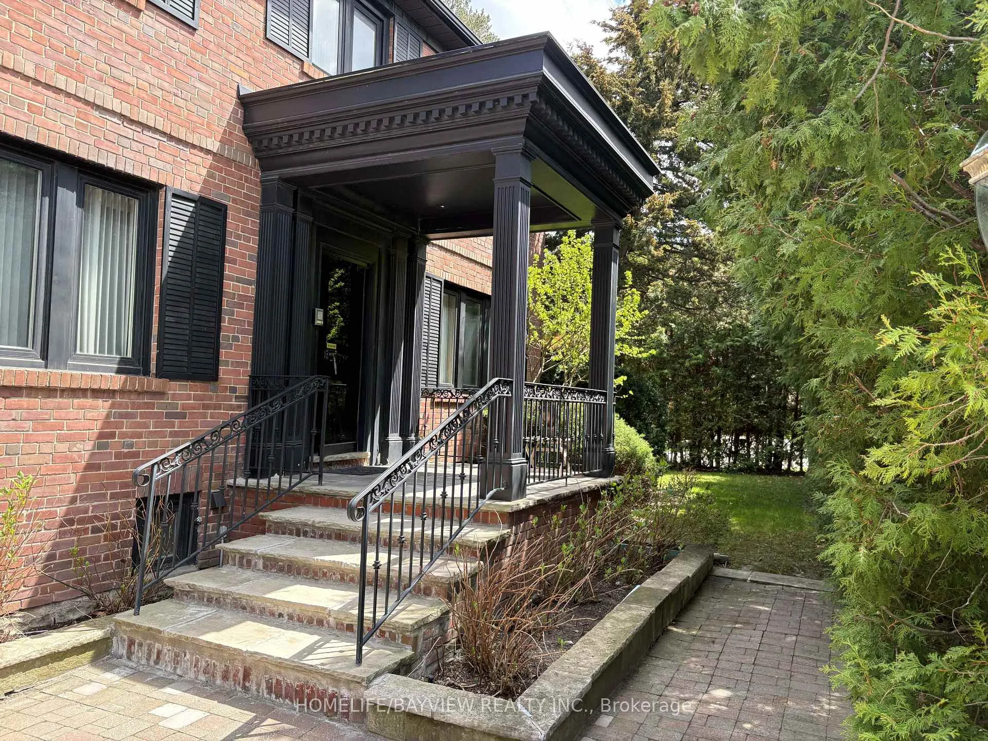 Photo 4 of 15 Glen Rush Boulevard, Toronto, Bedford Park-Nortown — HOMEH