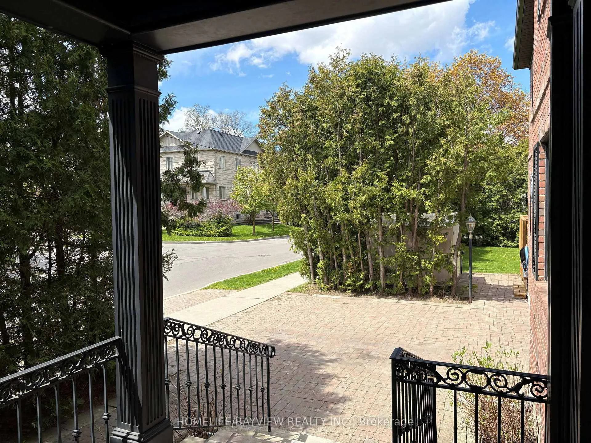 Photo 6 of 15 Glen Rush Boulevard, Toronto, Bedford Park-Nortown — HOMEH