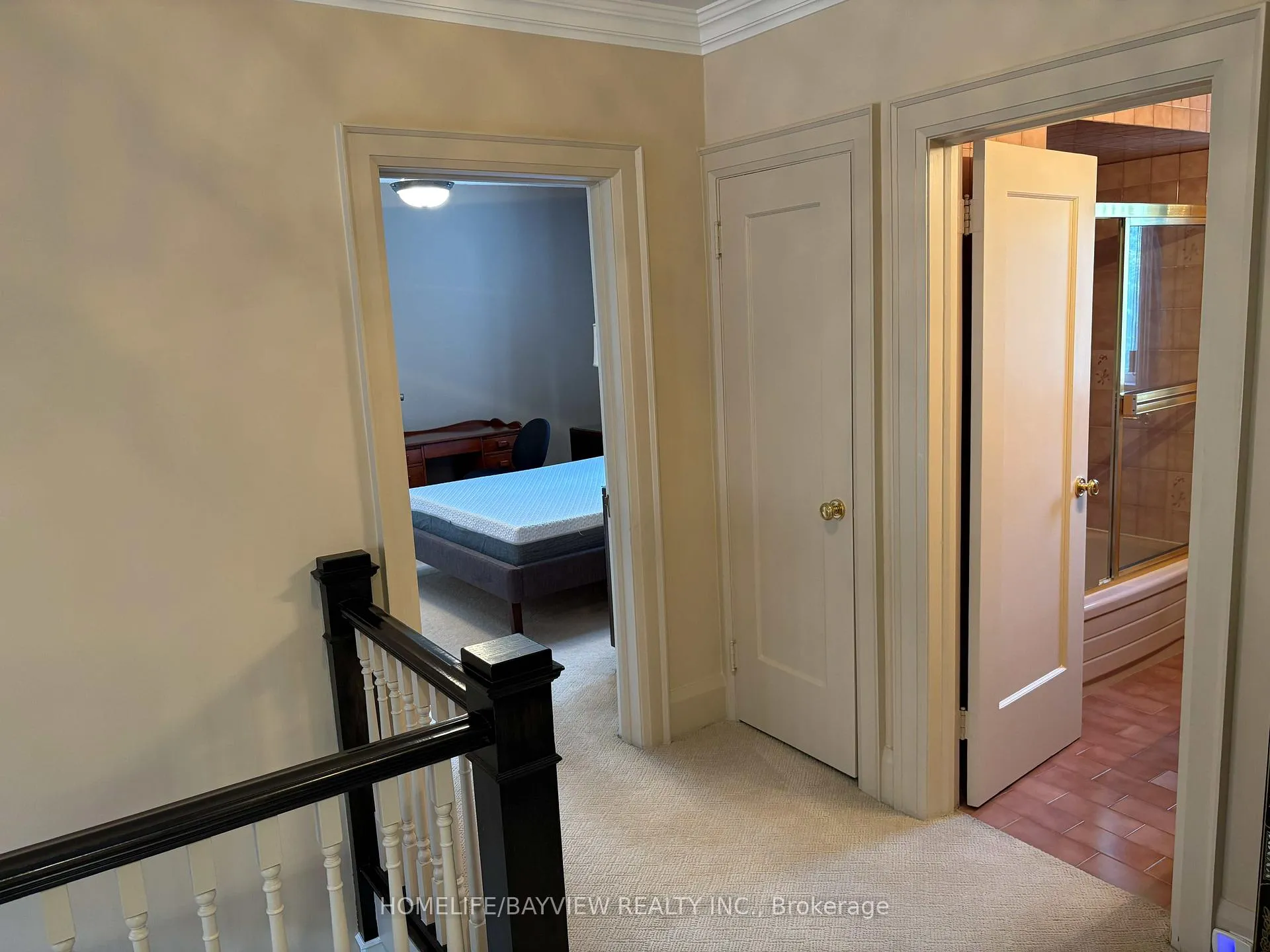 Photo 24 of 15 Glen Rush Boulevard, Toronto, Bedford Park-Nortown — HOMEH