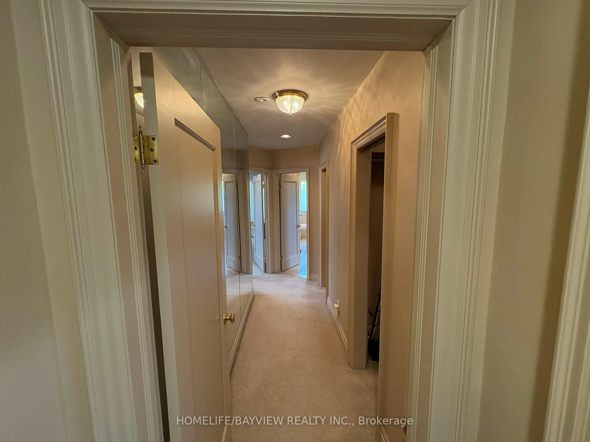 Photo 25 of 15 Glen Rush Boulevard, Toronto, Bedford Park-Nortown — HOMEH