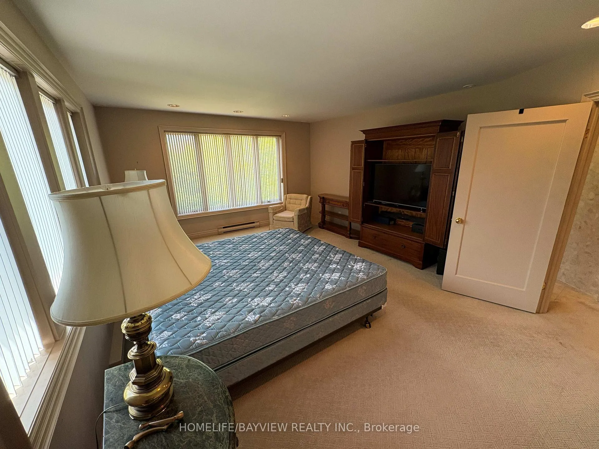 Photo 26 of 15 Glen Rush Boulevard, Toronto, Bedford Park-Nortown — HOMEH