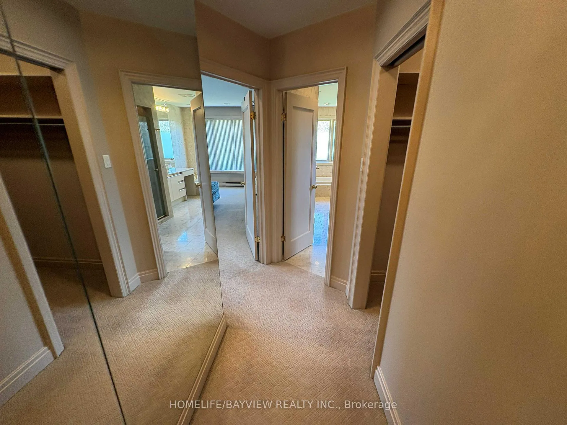 Photo 29 of 15 Glen Rush Boulevard, Toronto, Bedford Park-Nortown — HOMEH