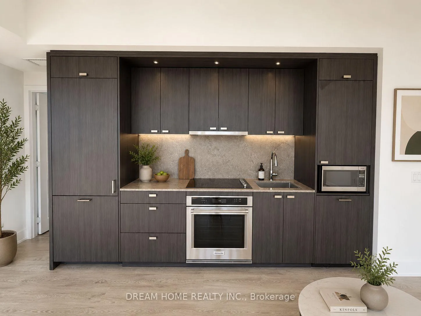 Photo 19 of Unit 1813, 470 Front Street W, Toronto, Waterfront Communities — HOMEH