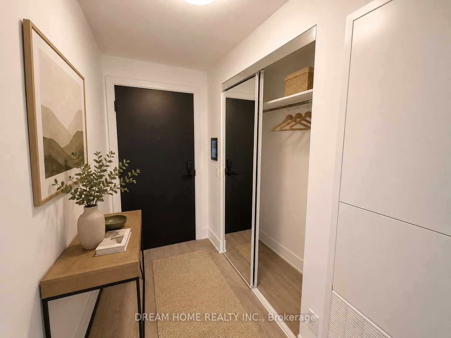 Photo 26 of Unit 1813, 470 Front Street W, Toronto, Waterfront Communities — HOMEH