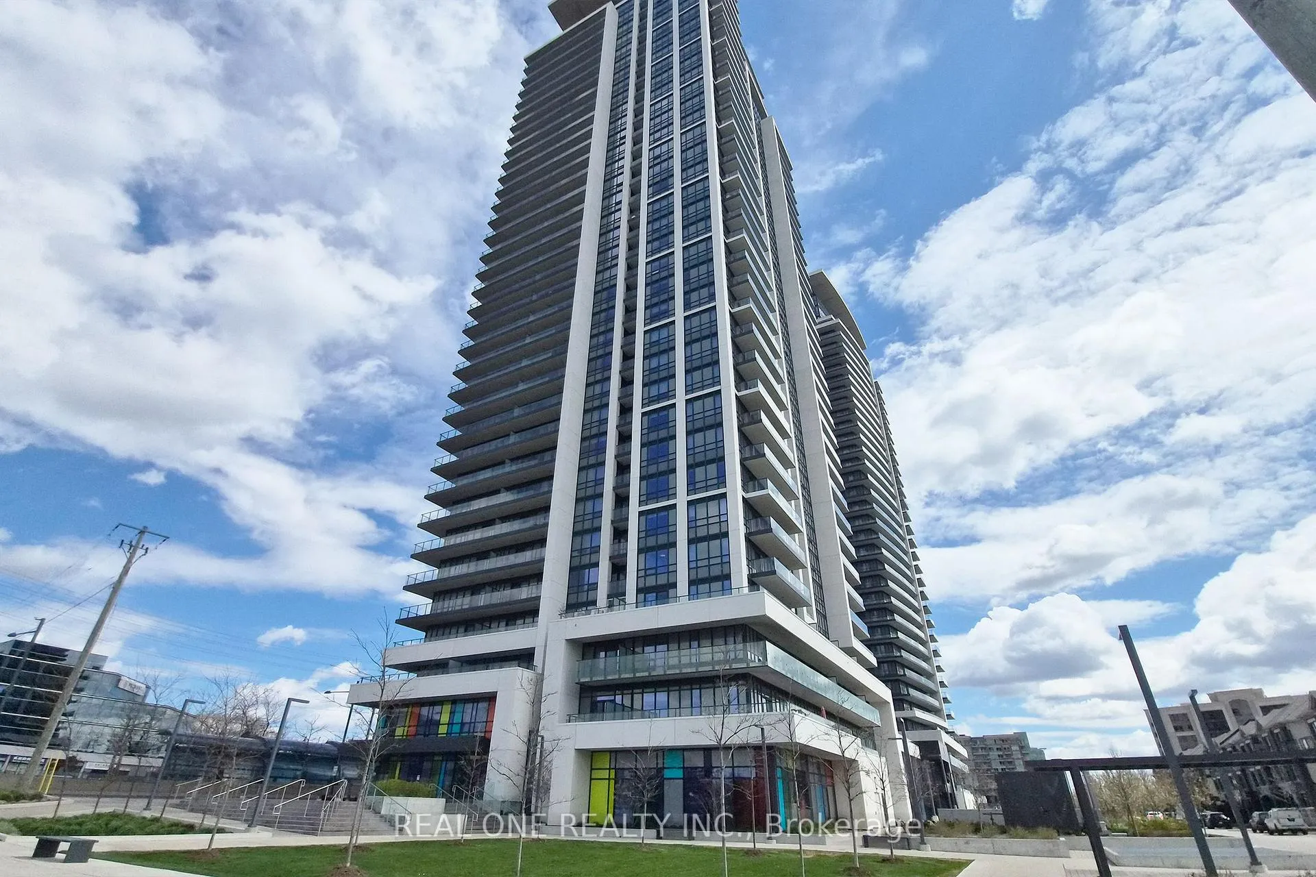 Photo 1 of Unit 2611, 12 Grandhi Lane, Markham, Aileen-Willowbrook — HOMEH