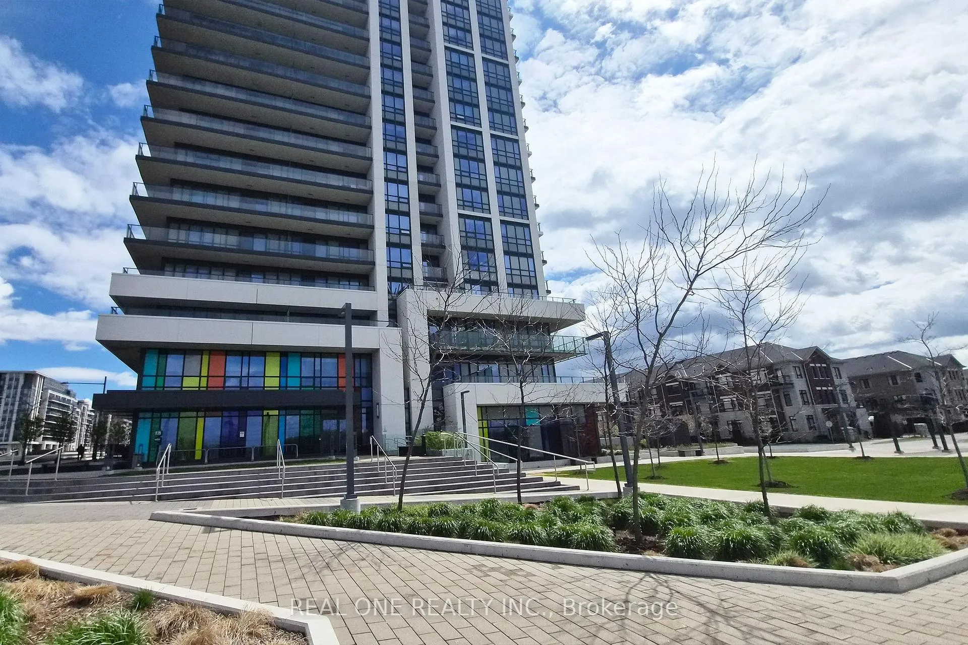 Photo 4 of Unit 2611, 12 Grandhi Lane, Markham, Aileen-Willowbrook — HOMEH
