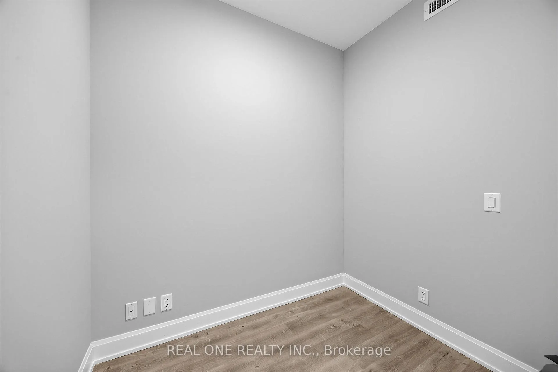 Photo 22 of Unit 2611, 12 Grandhi Lane, Markham, Aileen-Willowbrook — HOMEH