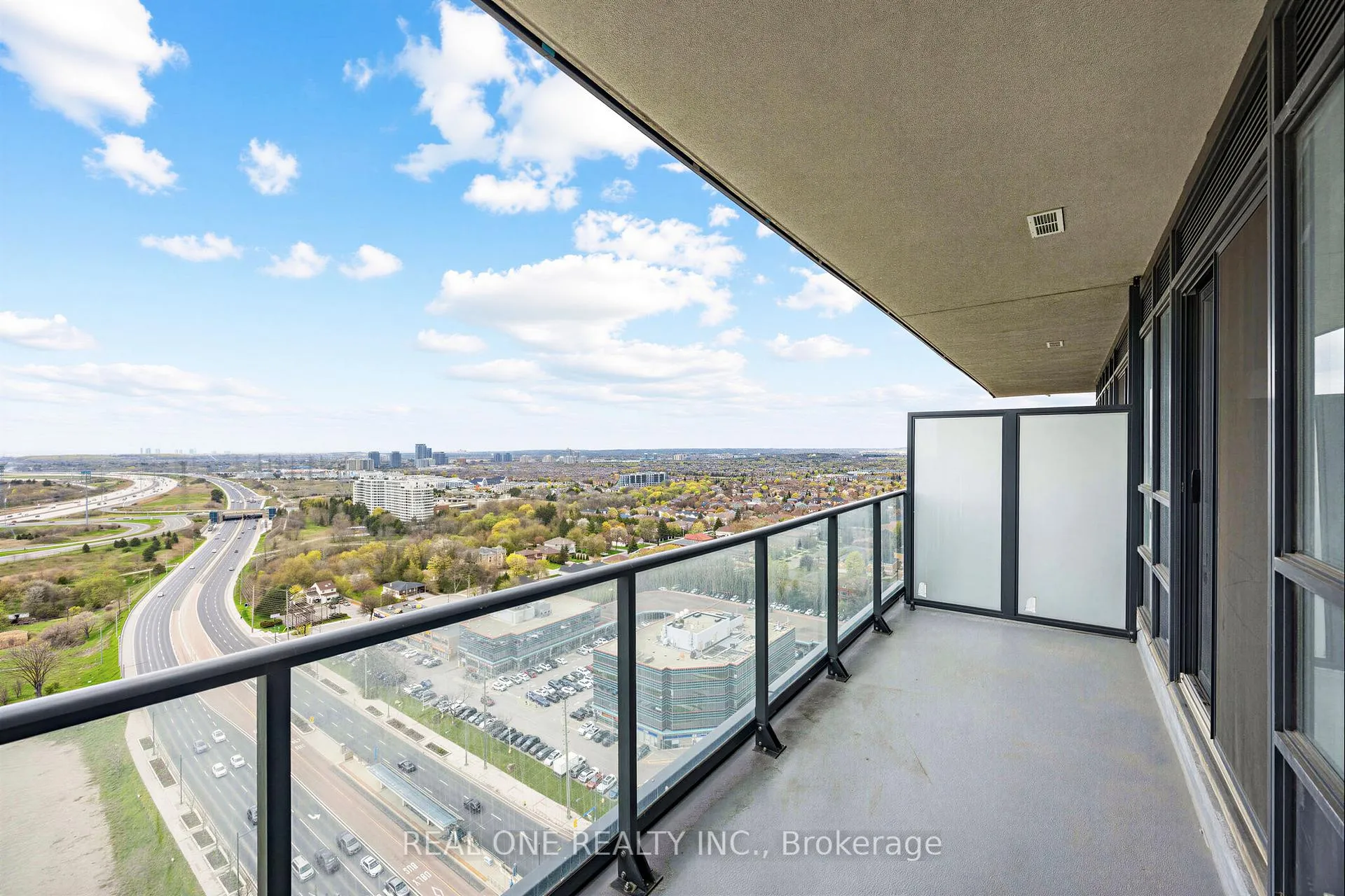 Photo 34 of Unit 2611, 12 Grandhi Lane, Markham, Aileen-Willowbrook — HOMEH