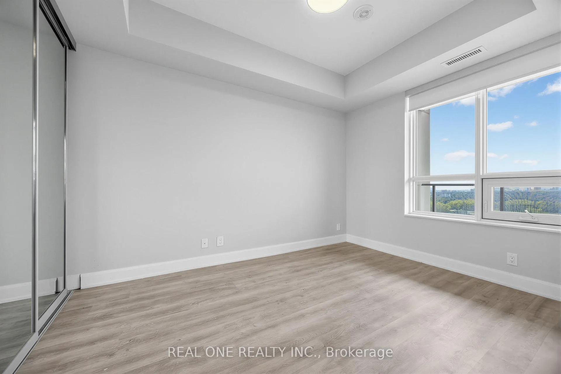 Photo 38 of Unit 2611, 12 Grandhi Lane, Markham, Aileen-Willowbrook — HOMEH