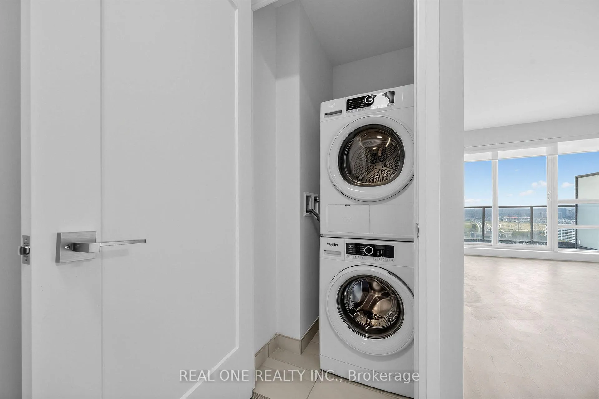 Photo 43 of Unit 2611, 12 Grandhi Lane, Markham, Aileen-Willowbrook — HOMEH