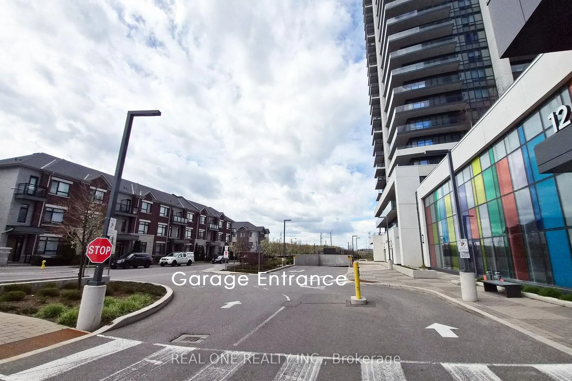 Photo 44 of Unit 2611, 12 Grandhi Lane, Markham, Aileen-Willowbrook — HOMEH