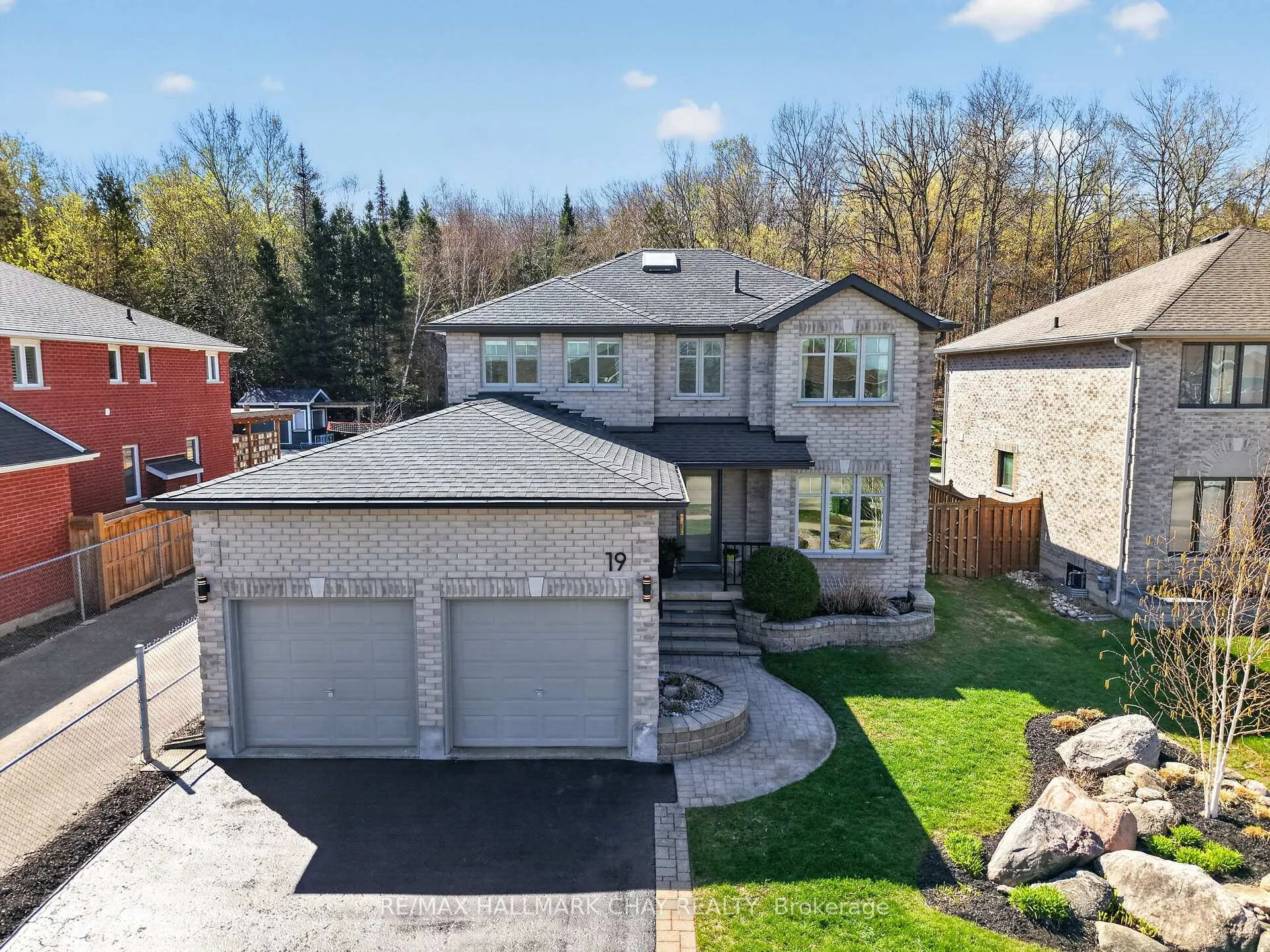 Photo 1 of 19 Grants Way, Barrie, Ardagh — HOMEH