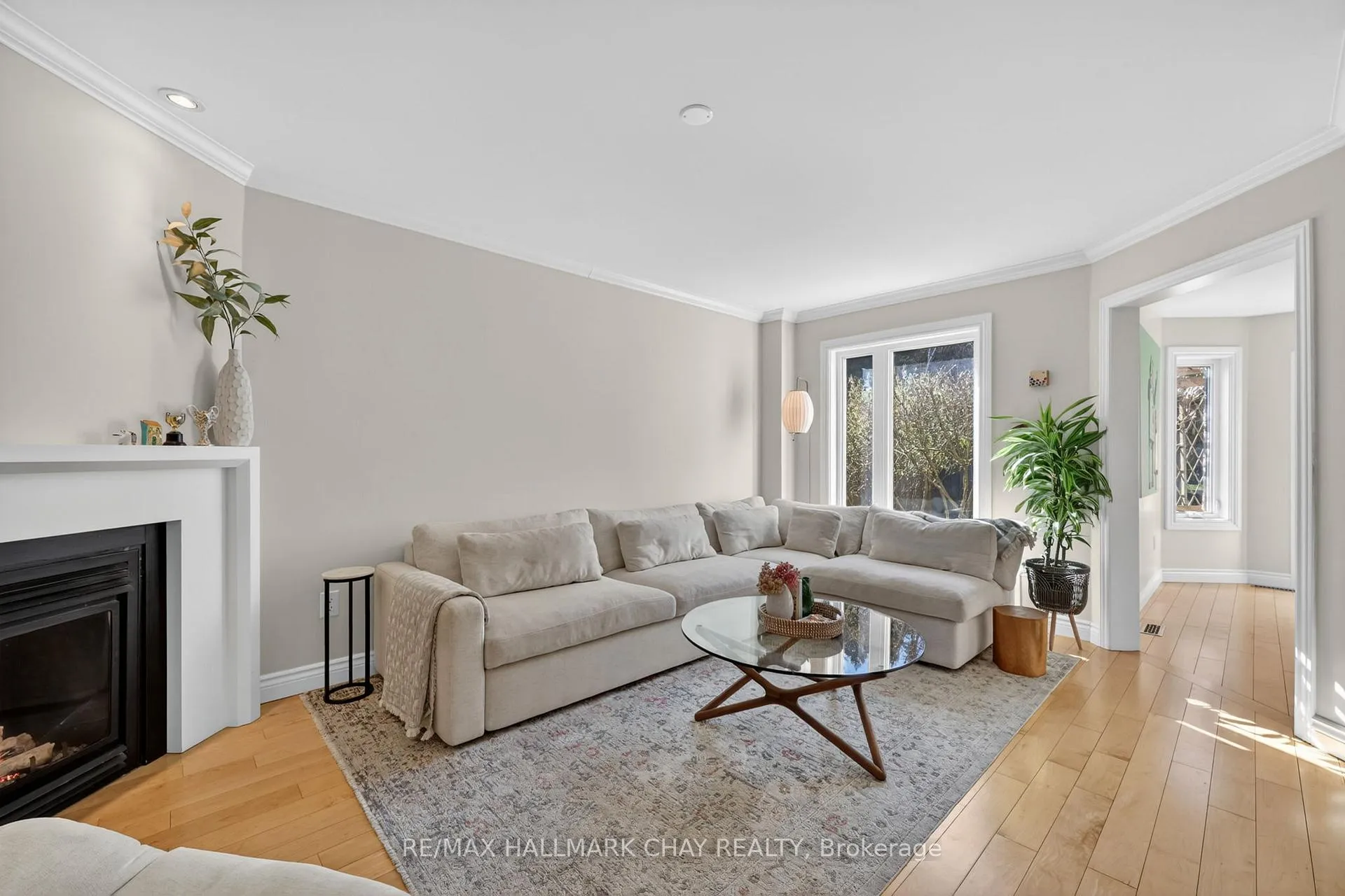 Photo 6 of 19 Grants Way, Barrie, Ardagh — HOMEH