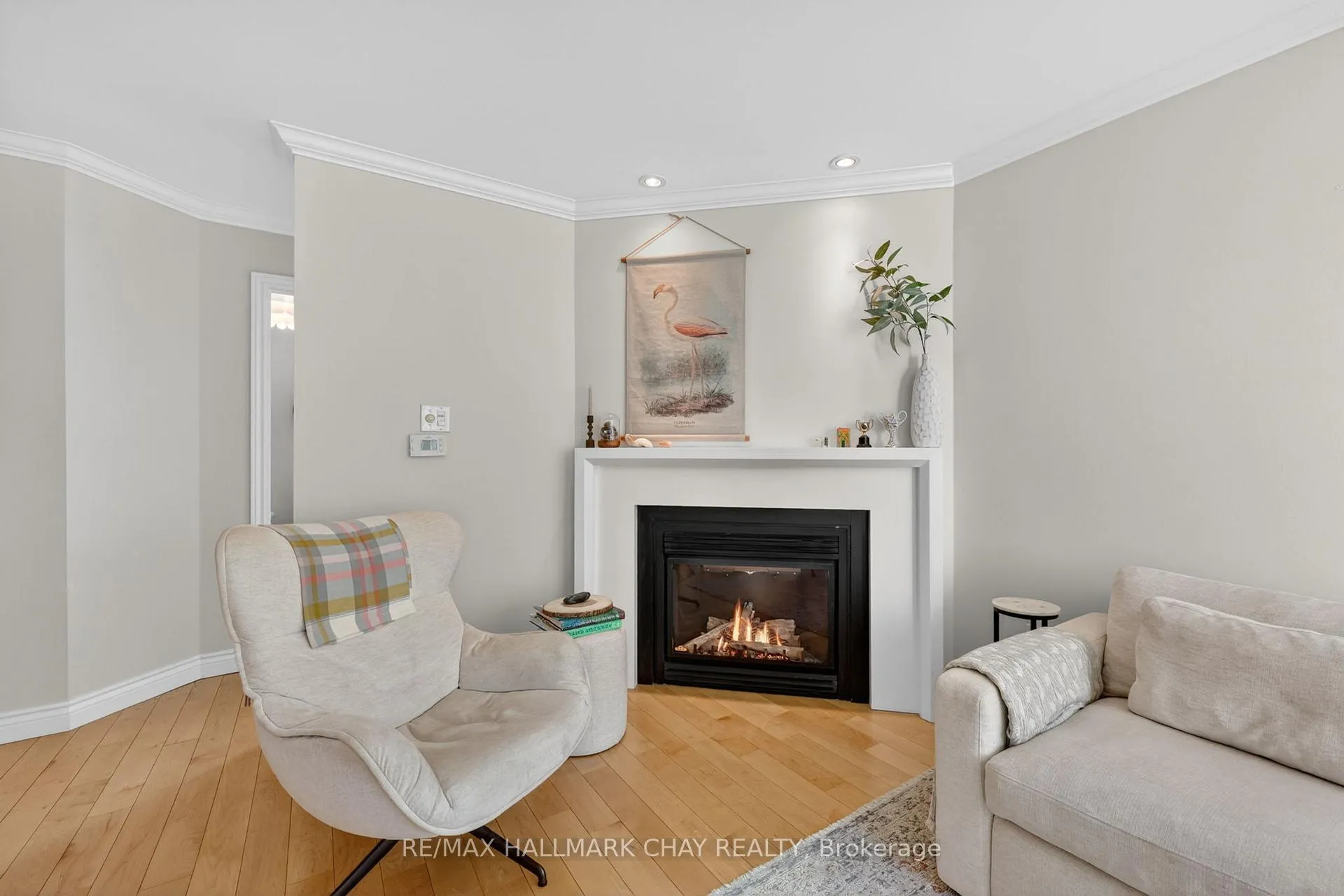 Photo 8 of 19 Grants Way, Barrie, Ardagh — HOMEH