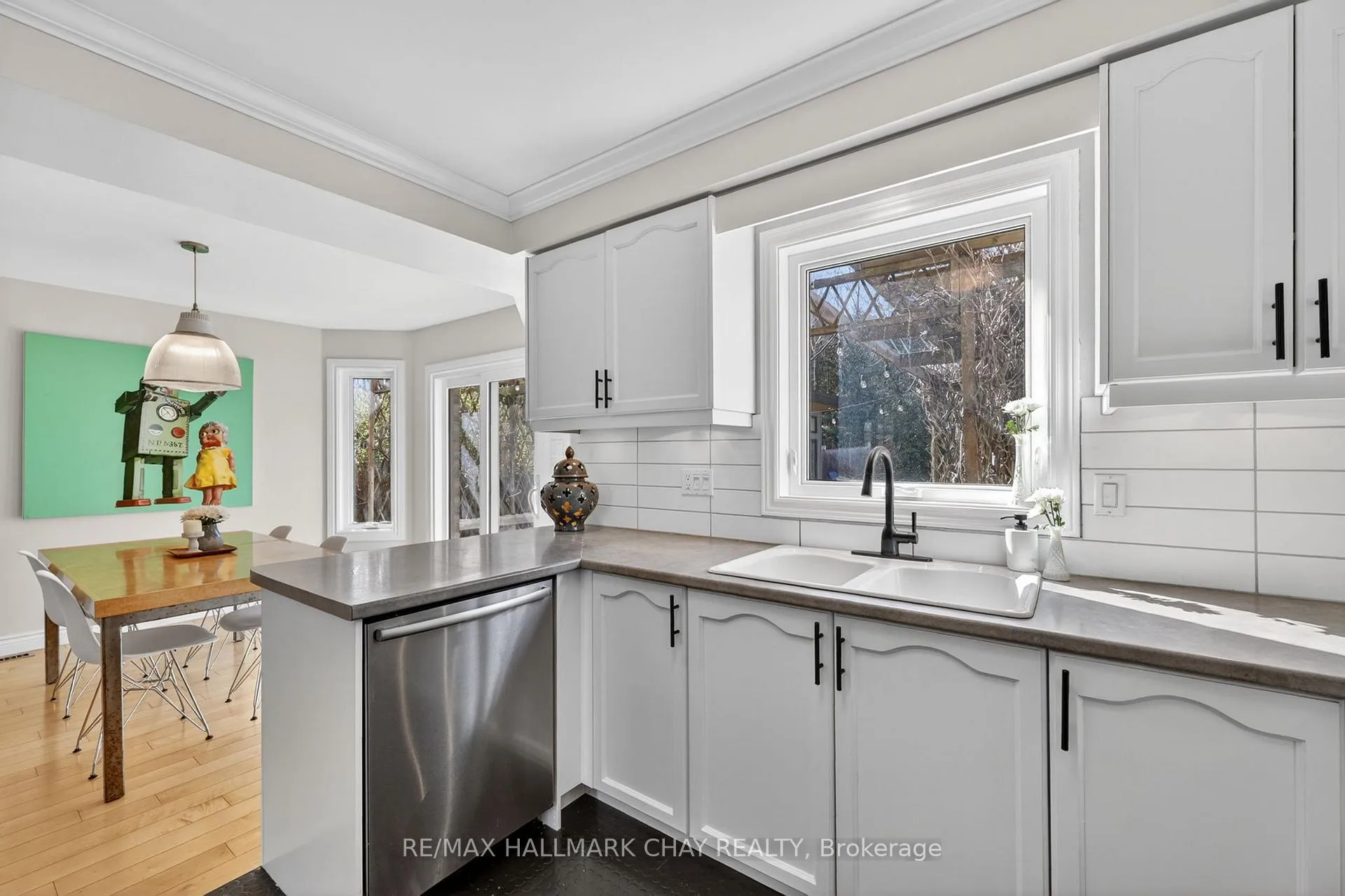 Photo 15 of 19 Grants Way, Barrie, Ardagh — HOMEH