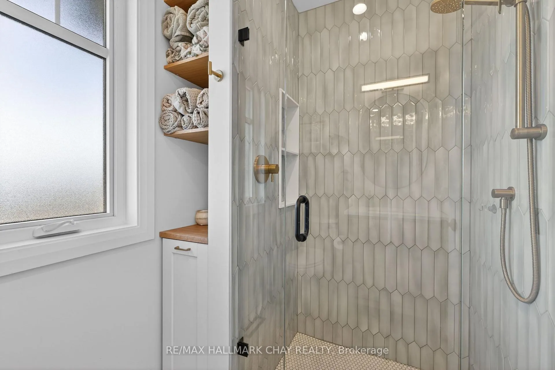 Photo 29 of 19 Grants Way, Barrie, Ardagh — HOMEH