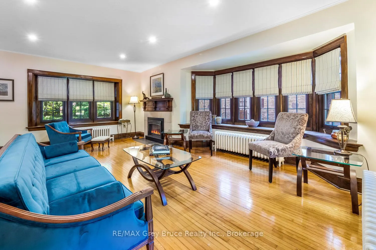 Photo 8 of 1075 4th Avenue W, Owen Sound — HOMEH