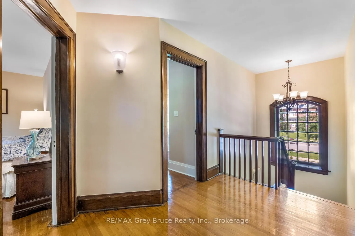 Photo 25 of 1075 4th Avenue W, Owen Sound — HOMEH