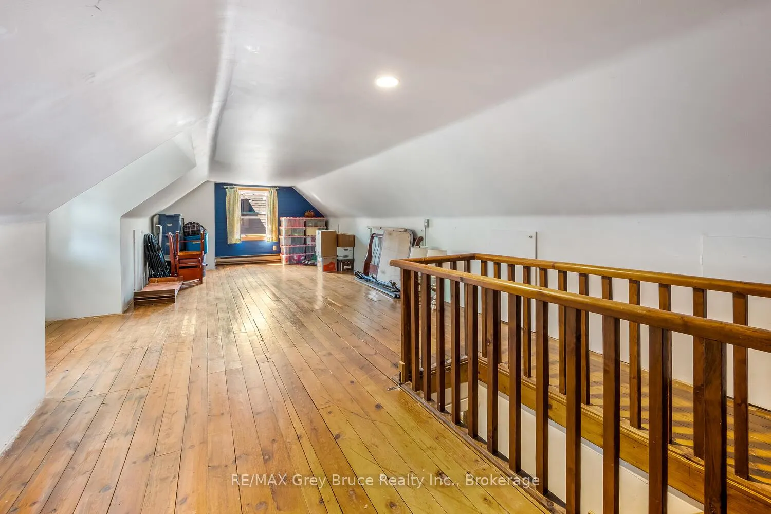 Photo 45 of 1075 4th Avenue W, Owen Sound — HOMEH