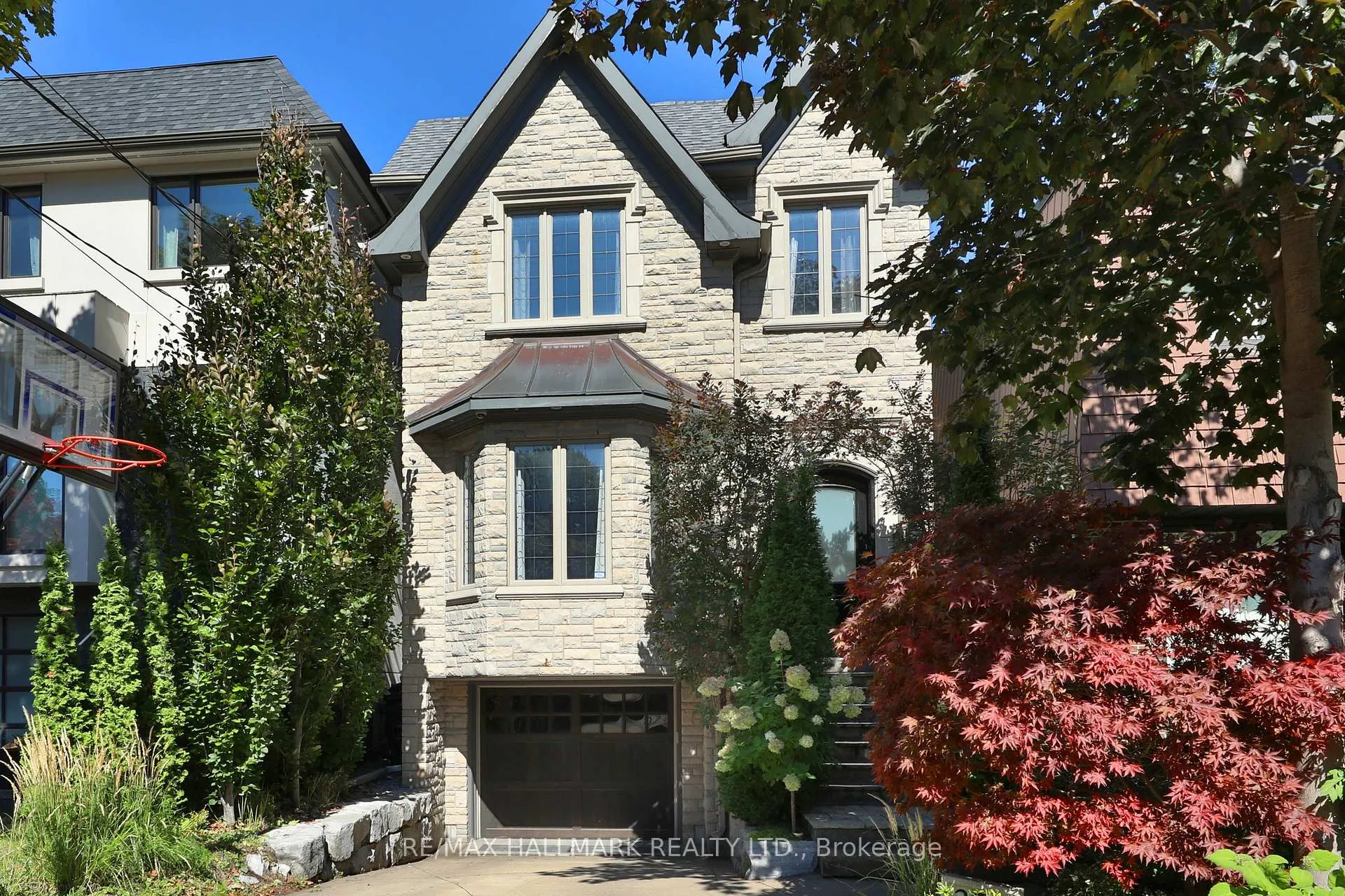 Photo 1 of 370 Douglas Avenue, Toronto, Bedford Park-Nortown — HOMEH