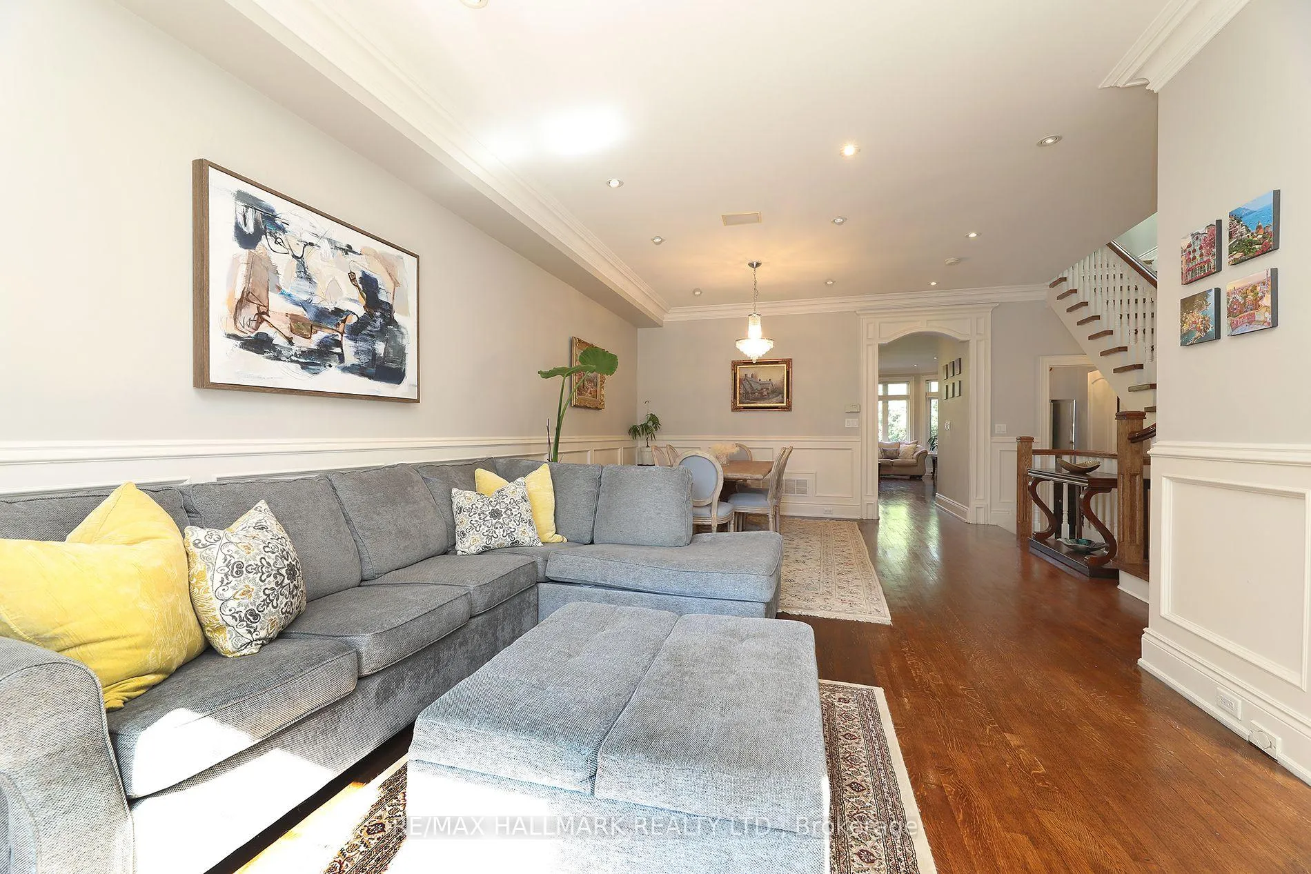 Photo 6 of 370 Douglas Avenue, Toronto, Bedford Park-Nortown — HOMEH