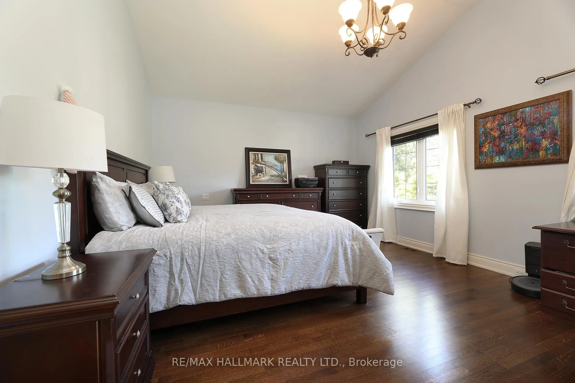 Photo 26 of 370 Douglas Avenue, Toronto, Bedford Park-Nortown — HOMEH
