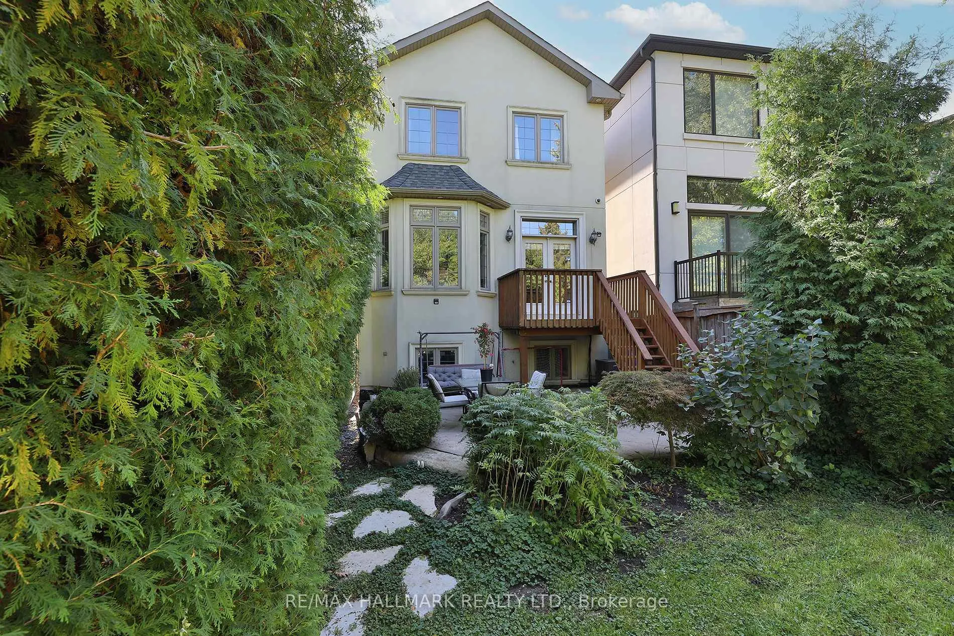 Photo 43 of 370 Douglas Avenue, Toronto, Bedford Park-Nortown — HOMEH