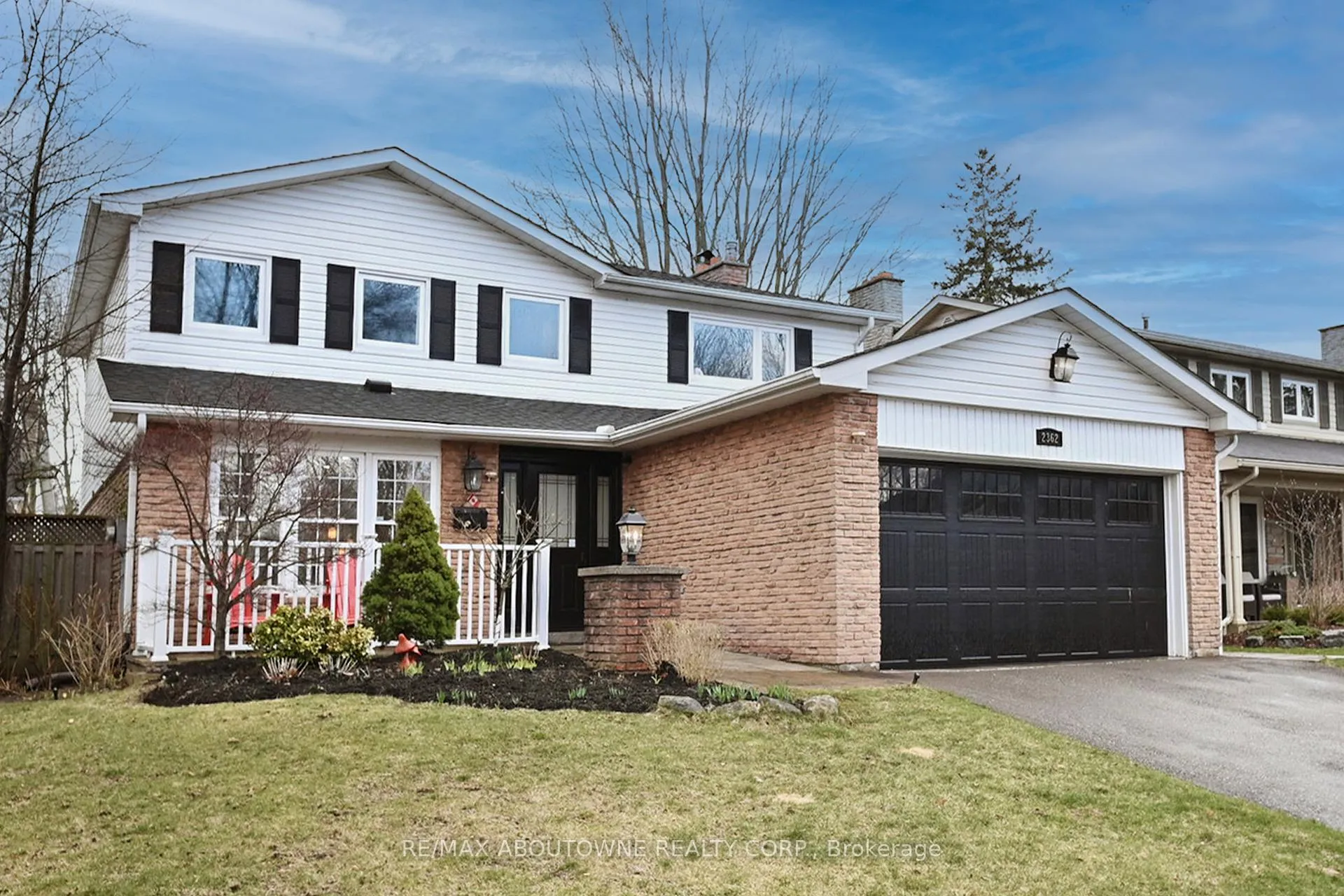 Photo 1 of 2362 Canso Road, Oakville, Ford — HOMEH