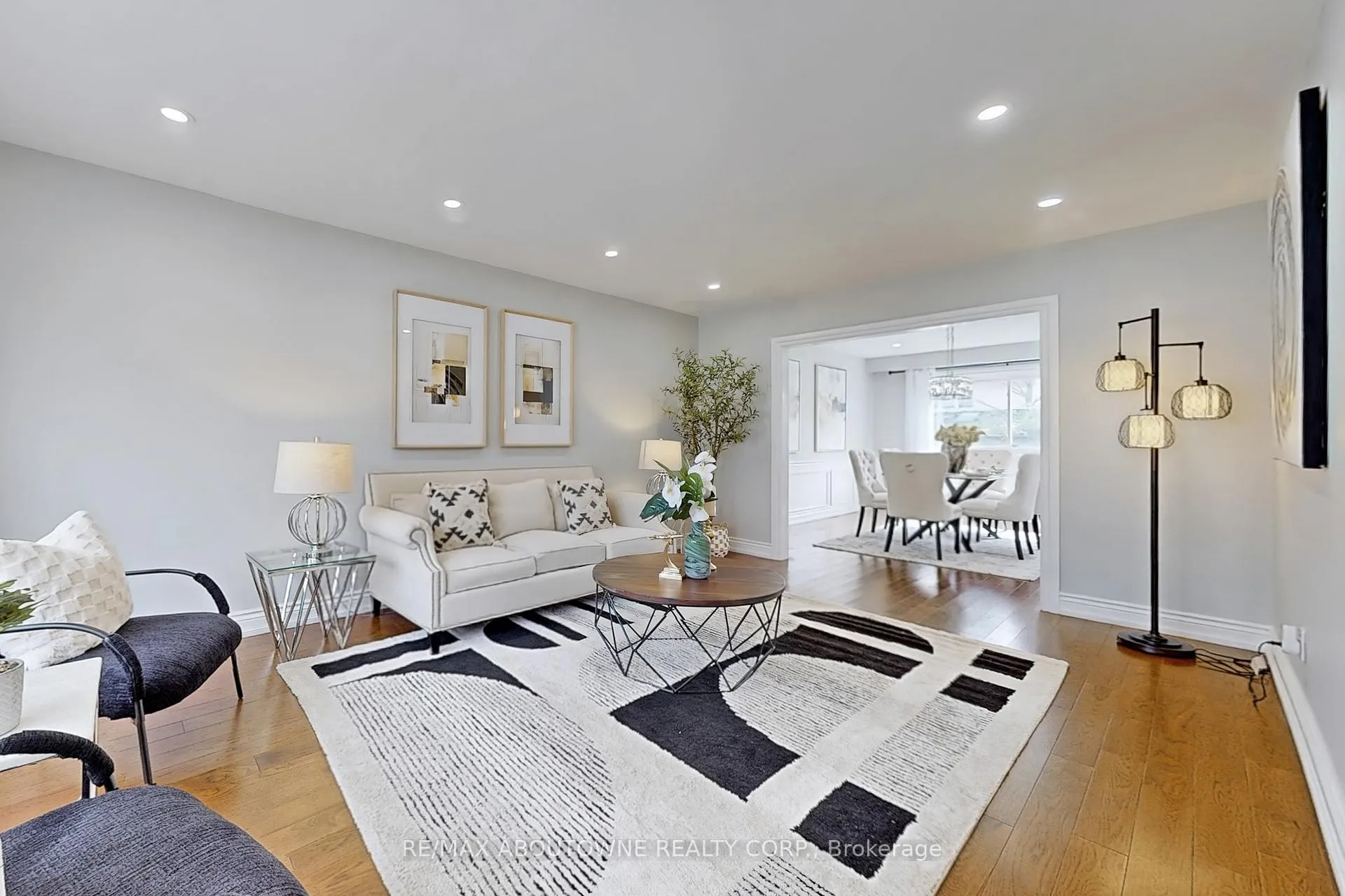 Photo 7 of 2362 Canso Road, Oakville, Ford — HOMEH