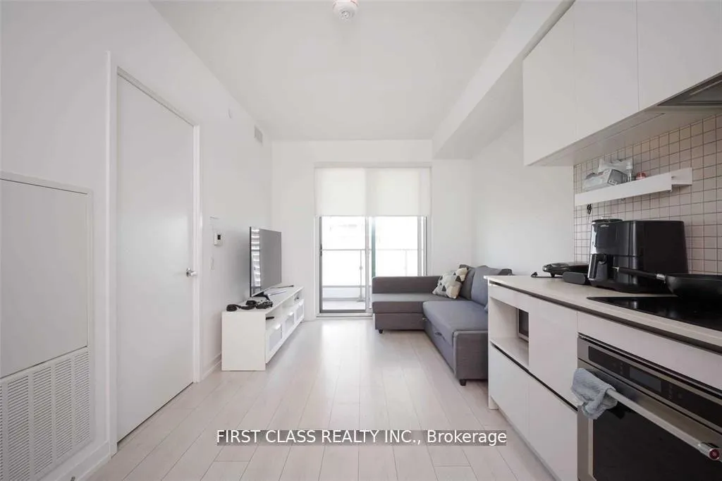 Front of Unit 3703, 950 Portage Parkway