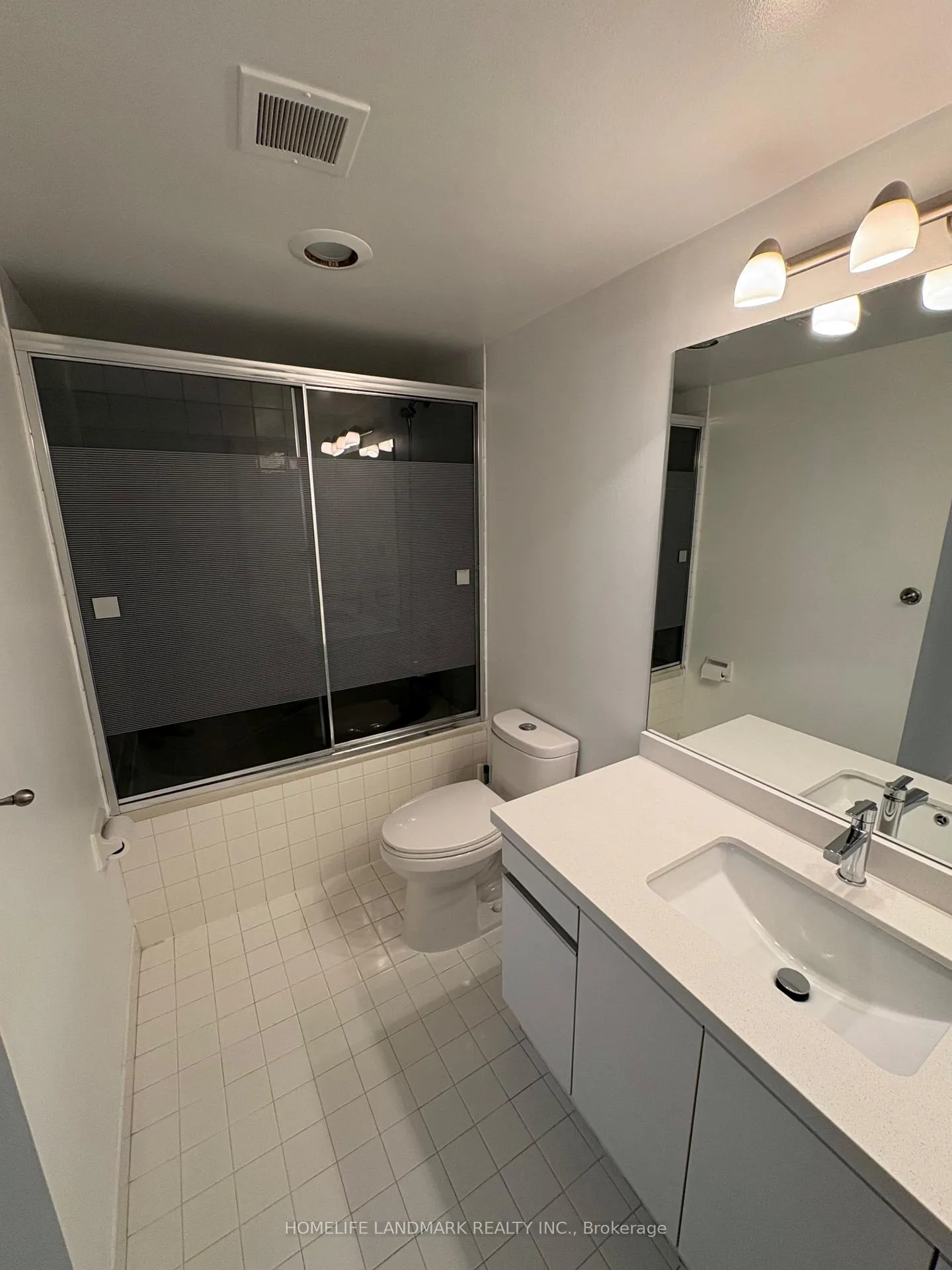 Photo 14 of Unit 704, 77 Carlton Street, Toronto, Church-Yonge Corridor — HOMEH