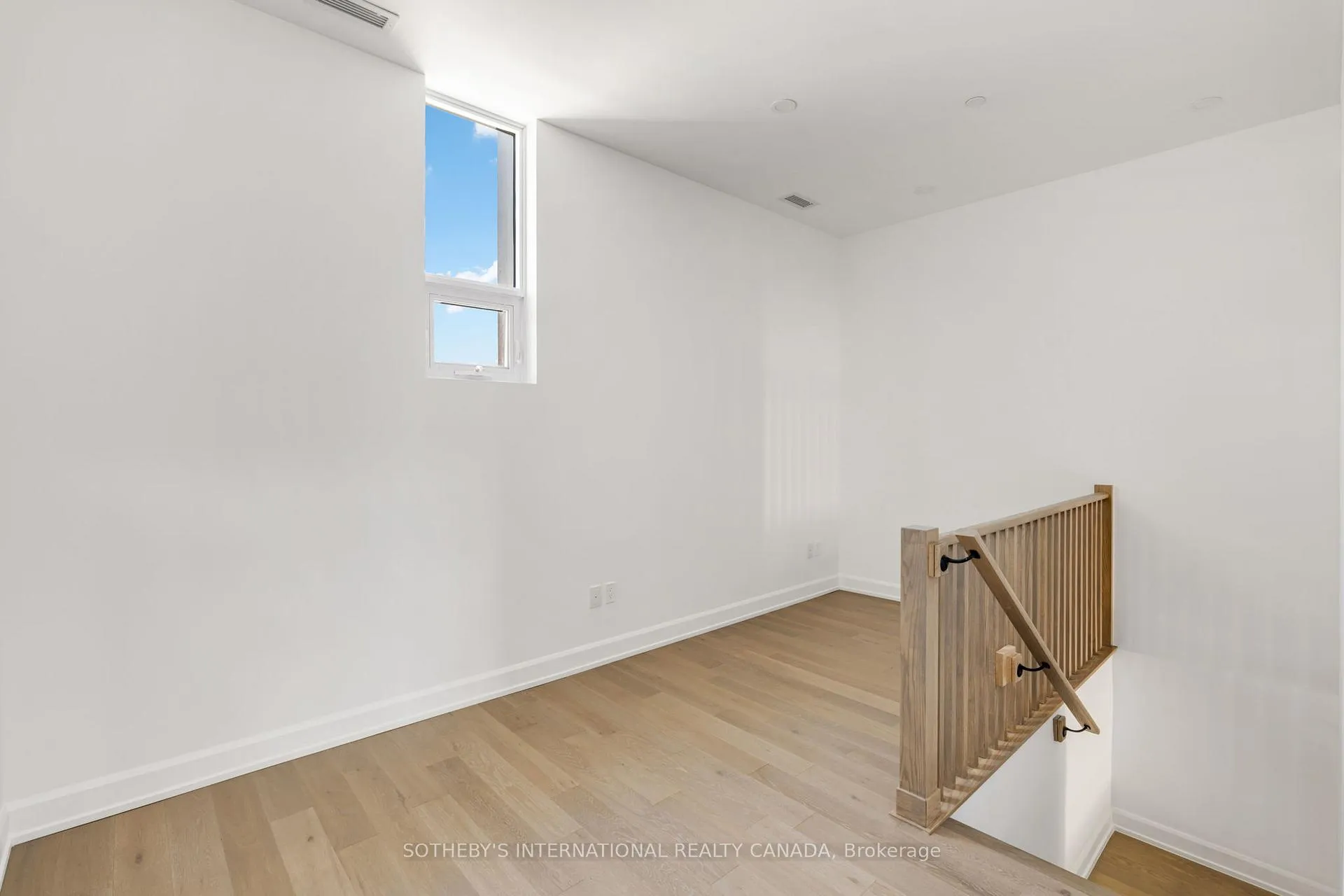 Photo 21 of Unit TH 105, 195 Hunter Street, Peterborough, Ashburnham Ward 4 — HOMEH