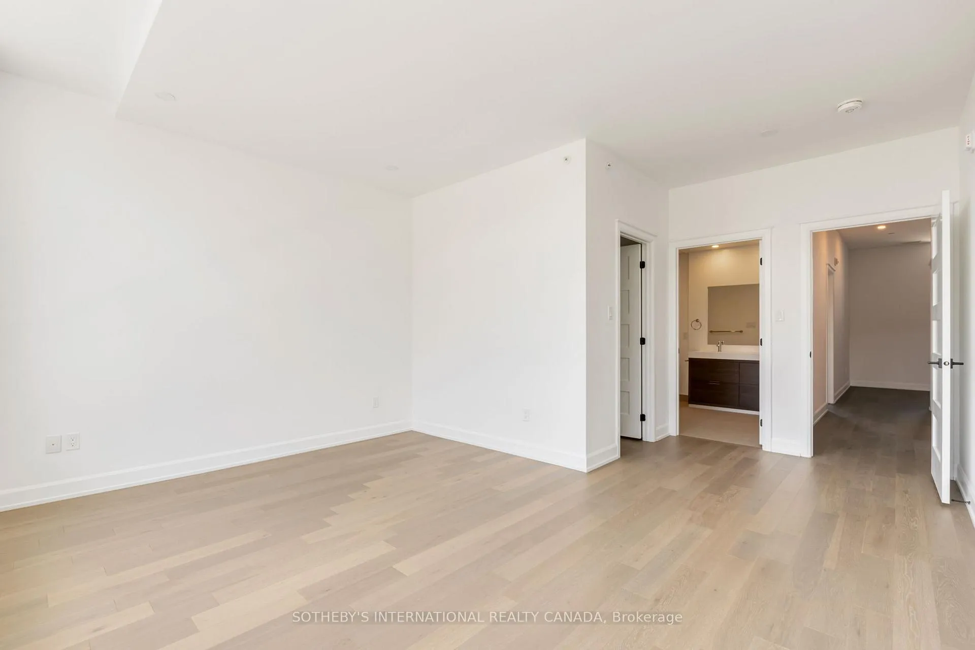 Photo 26 of Unit TH 105, 195 Hunter Street, Peterborough, Ashburnham Ward 4 — HOMEH