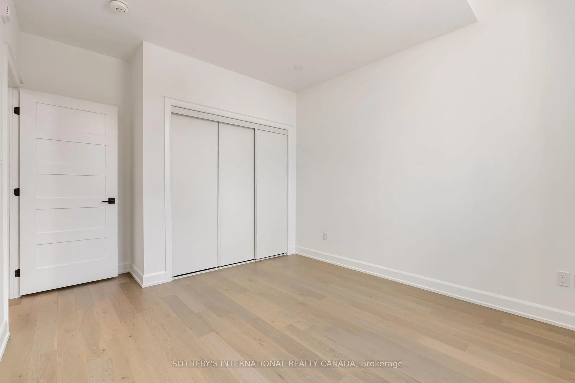 Photo 32 of Unit TH 105, 195 Hunter Street, Peterborough, Ashburnham Ward 4 — HOMEH