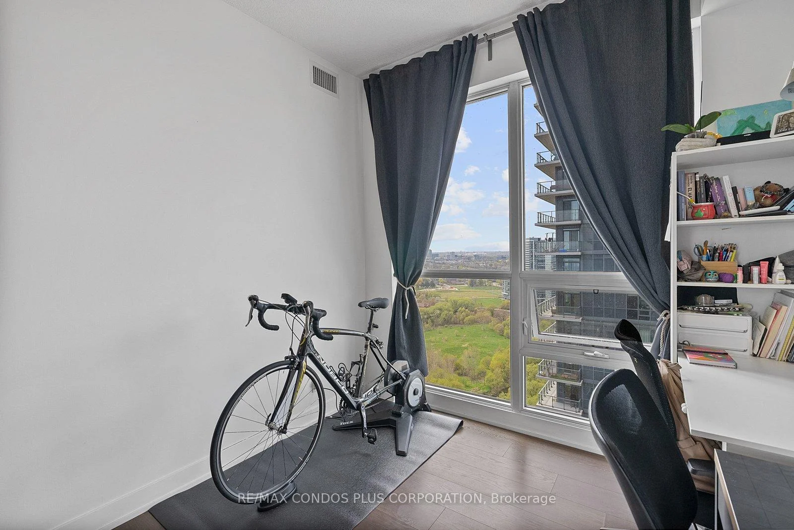 Photo 32 of Unit 3206, 2212 Lakeshore Boulevard W, Etobicoke, Mimico — HOMEH