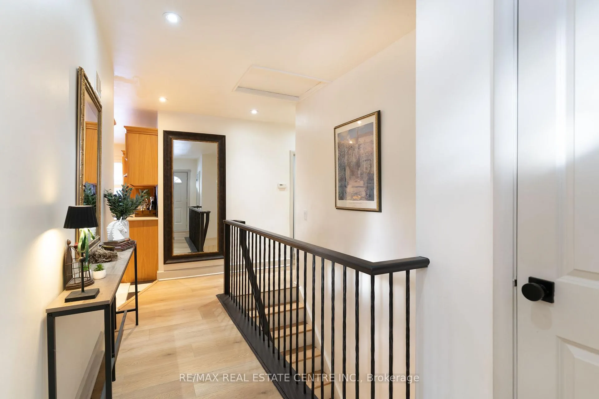 Photo 20 of 3 Fallsview Road, Hamilton, Greensville — HOMEH
